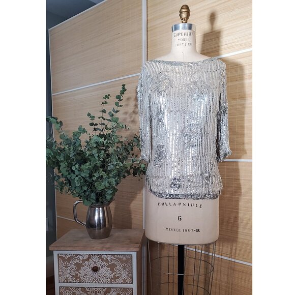 Rare Vintage Silver Glass-Beaded Fringe Silk Tee size XS / S - Picture 1 of 17